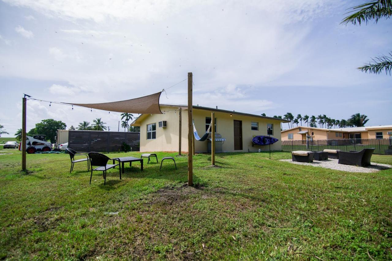 Cozy Lake Home With Ranch Flair & Hammock, Firepit Pahokee Exterior photo